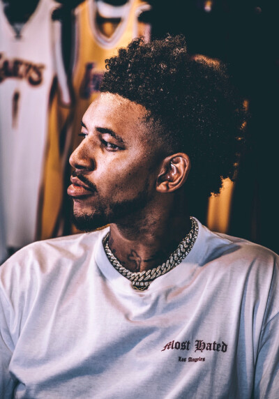 威少爷牛啊 威少爷牛啊