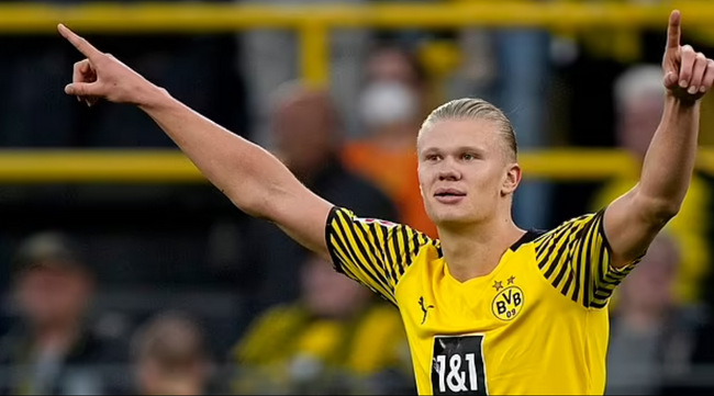 里先让眼睛 里先让眼睛